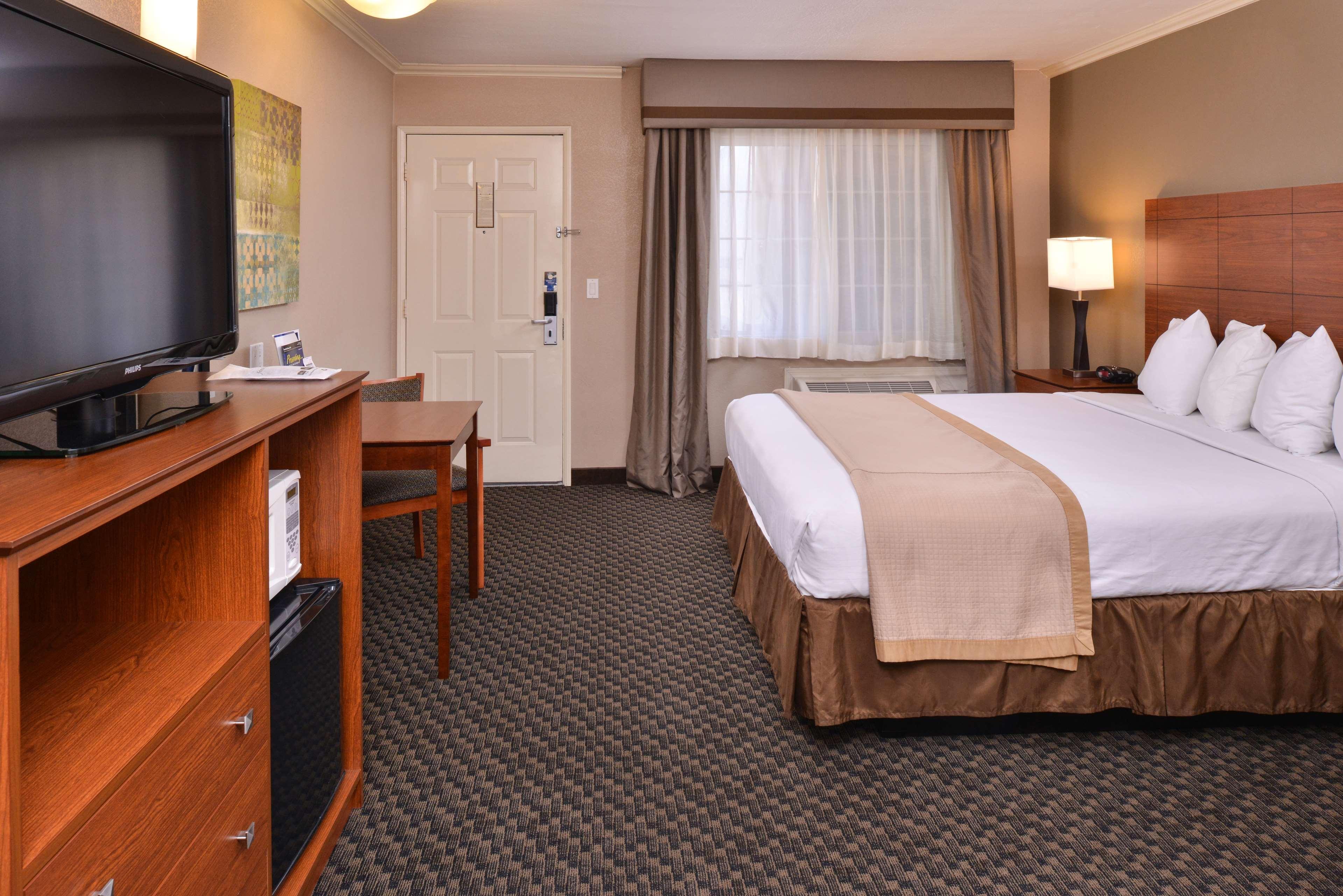 Best Western Oxnard Inn Εξωτερικό φωτογραφία