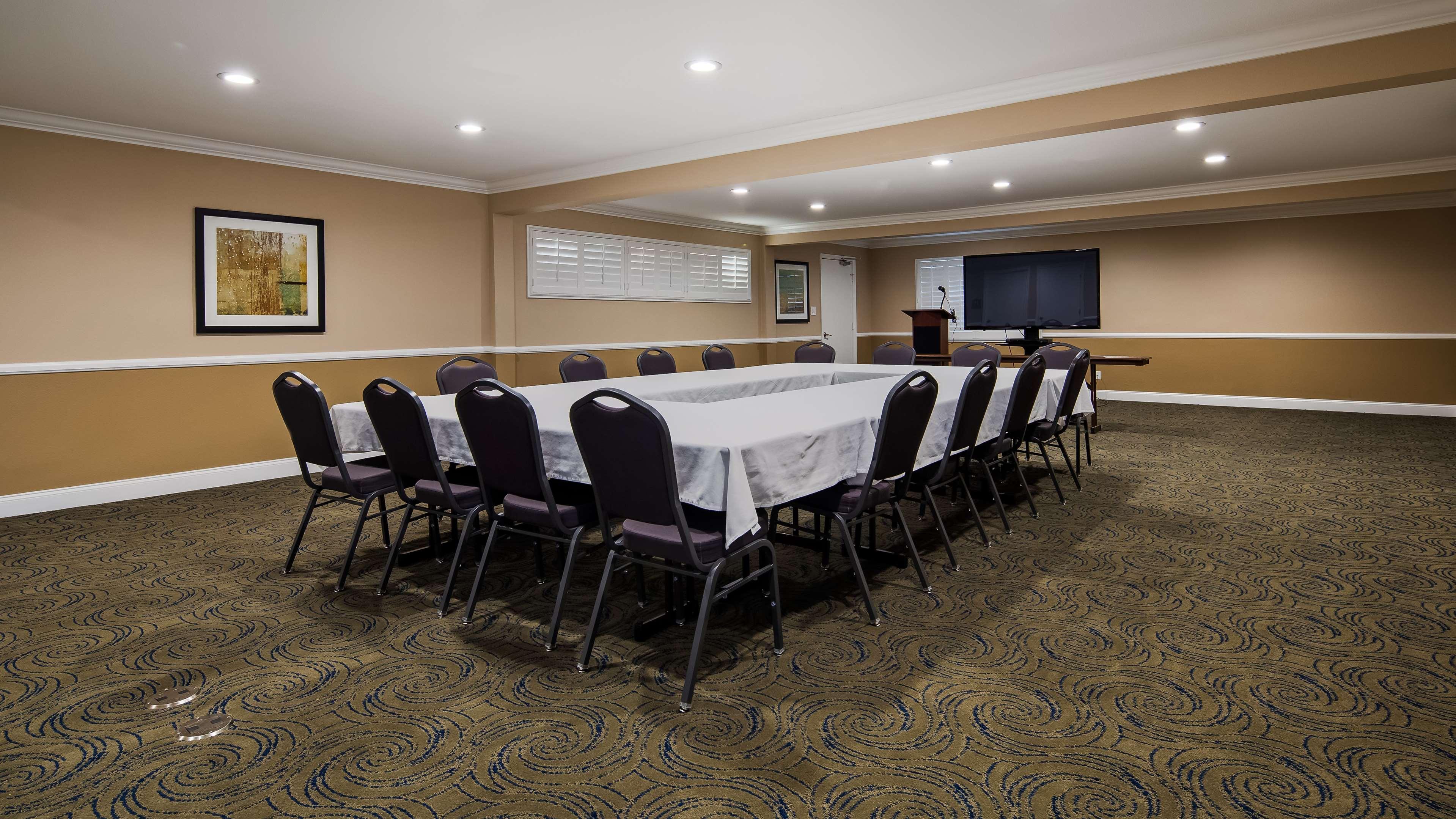 Best Western Oxnard Inn Εξωτερικό φωτογραφία