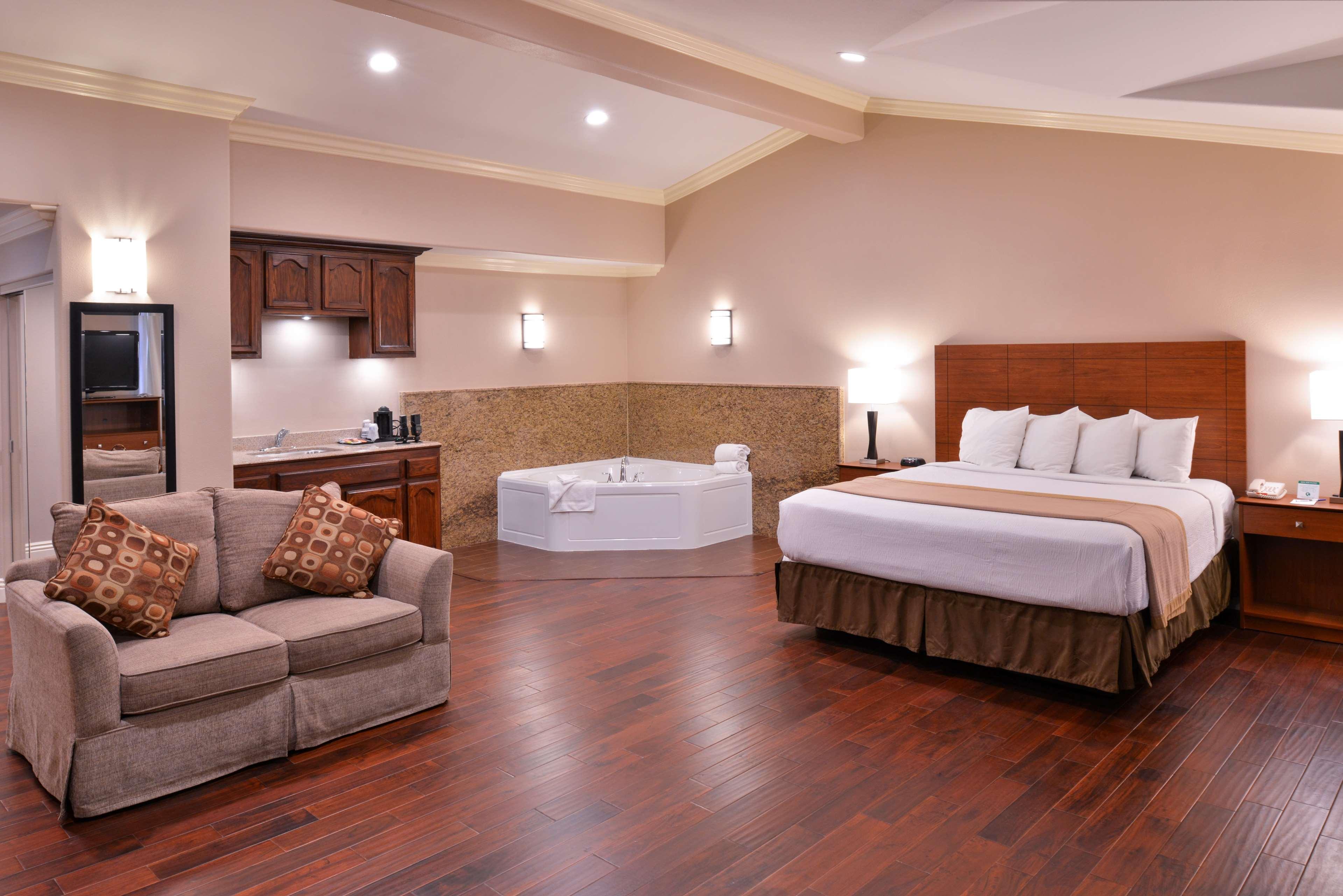 Best Western Oxnard Inn Εξωτερικό φωτογραφία