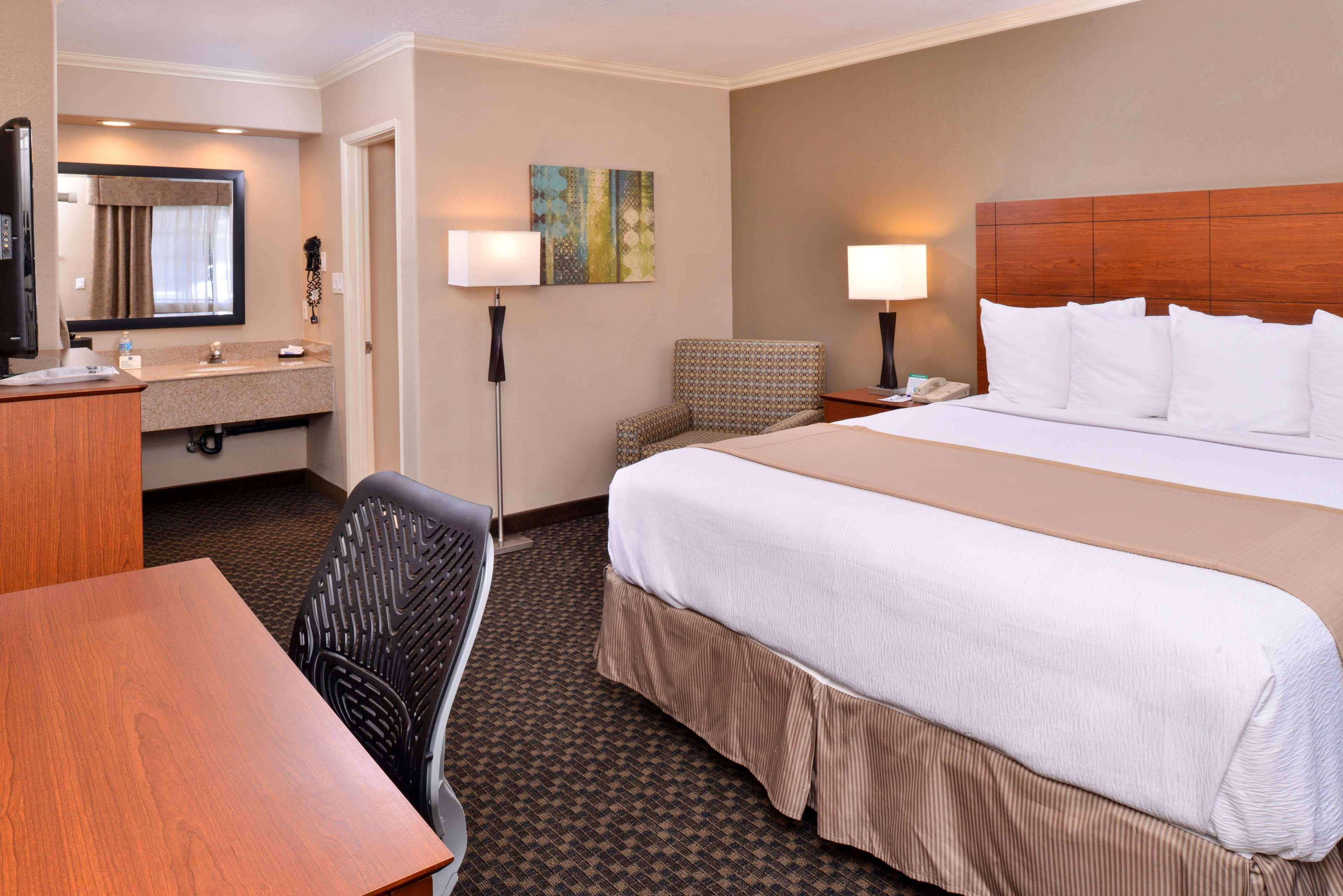 Best Western Oxnard Inn Εξωτερικό φωτογραφία