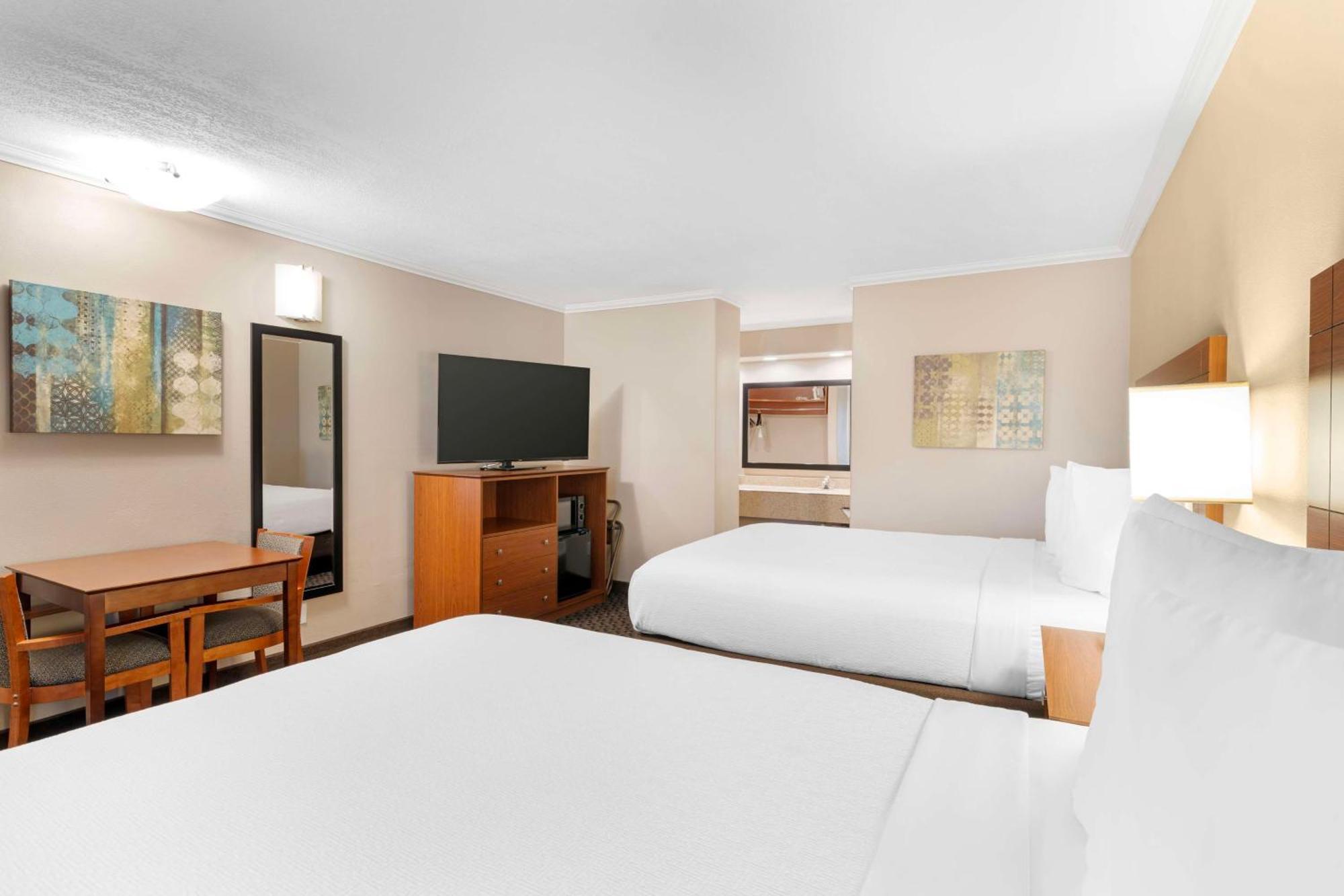 Best Western Oxnard Inn Εξωτερικό φωτογραφία