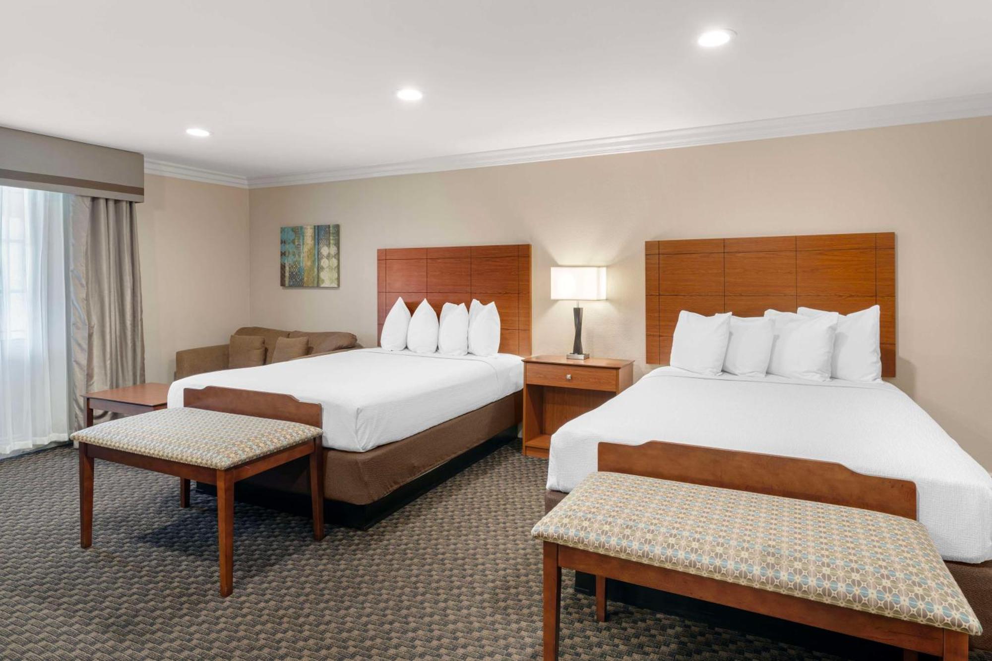 Best Western Oxnard Inn Εξωτερικό φωτογραφία
