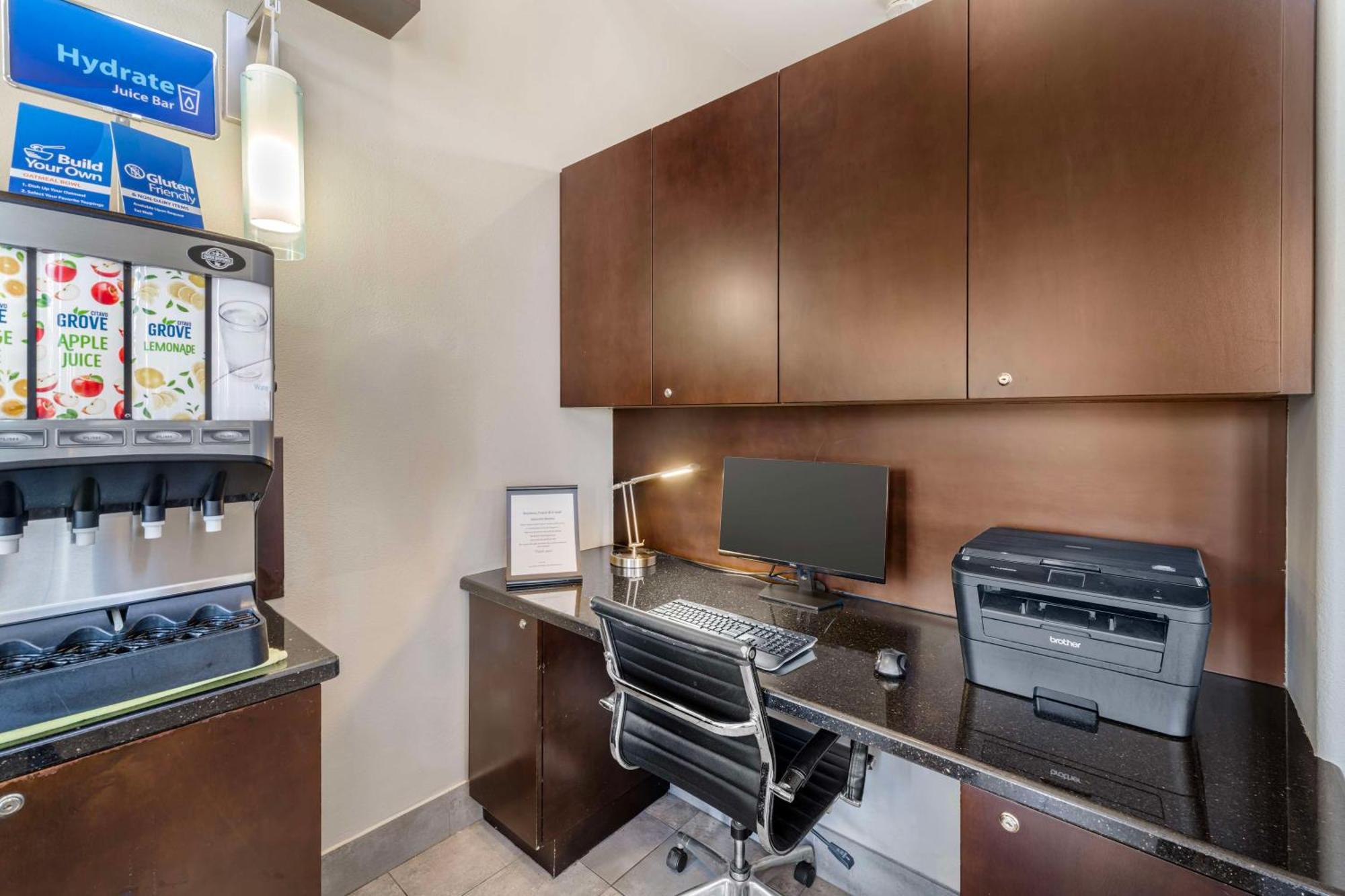 Best Western Oxnard Inn Εξωτερικό φωτογραφία