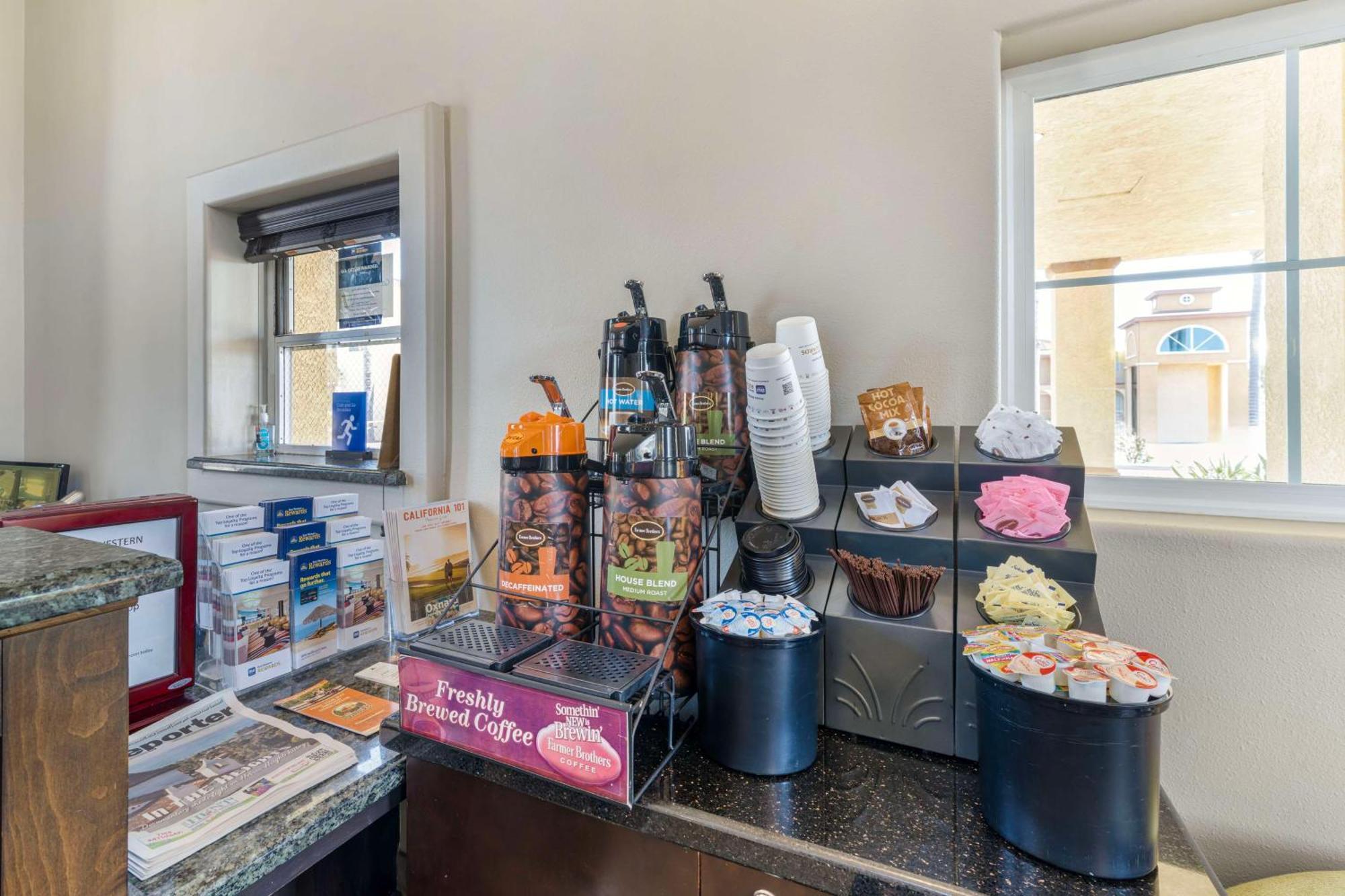 Best Western Oxnard Inn Εξωτερικό φωτογραφία