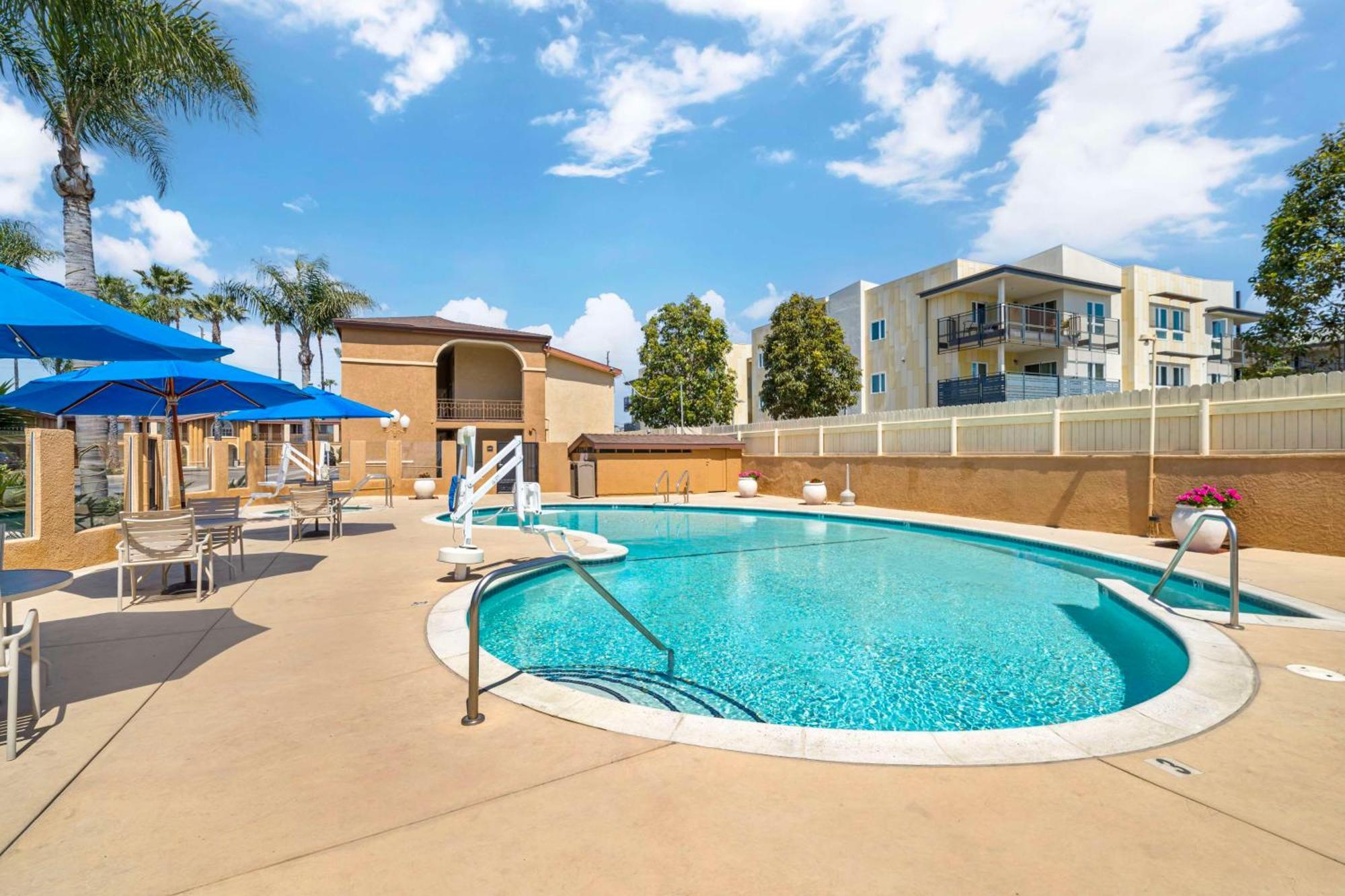 Best Western Oxnard Inn Εξωτερικό φωτογραφία